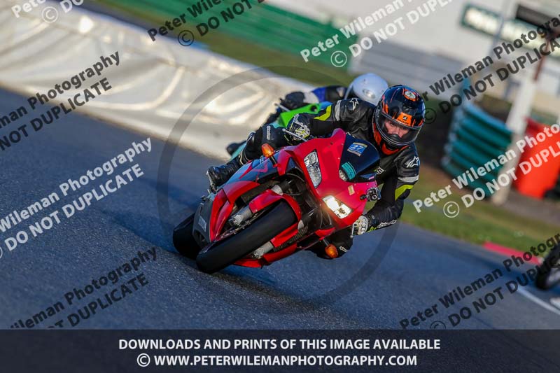 PJM Wedding Photography;enduro digital images;event digital images;eventdigitalimages;mallory park;mallory park photographs;mallory park trackday;mallory park trackday photographs;no limits trackdays;peter wileman photography;racing digital images;trackday digital images;trackday photos